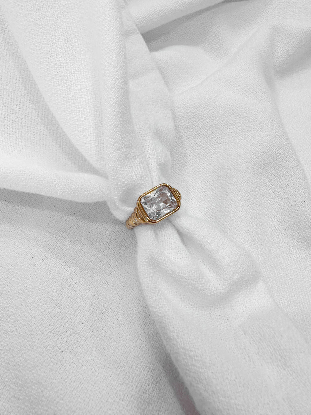 Clear Stone Ring