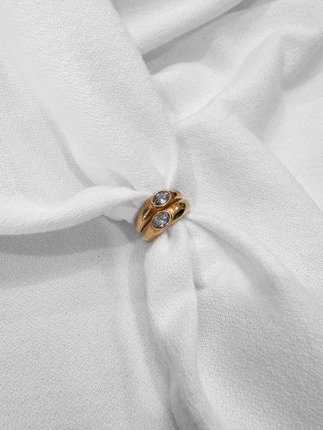 Double Clear Stone Band